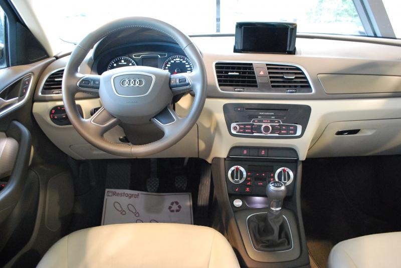 Audi Q3 2.0 TDI AMBITION +