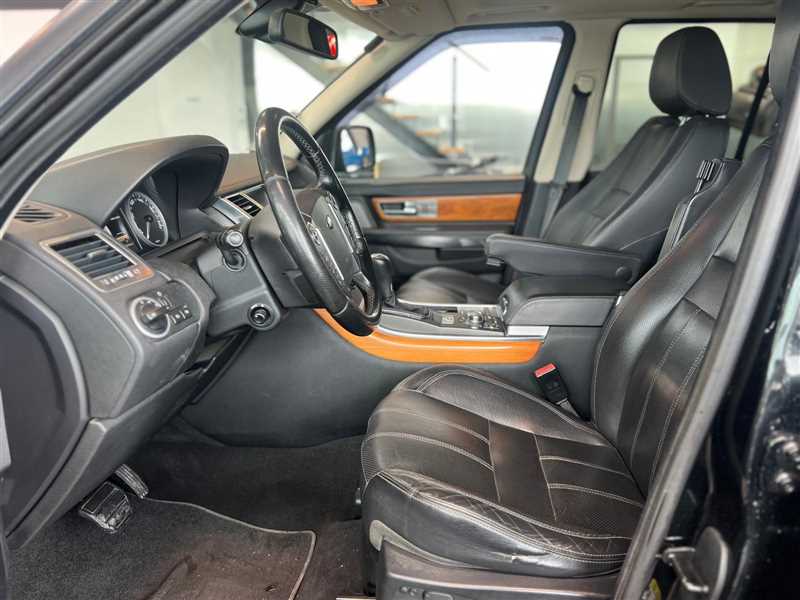 LAND-ROVER Range rover sport 3.0d HSE