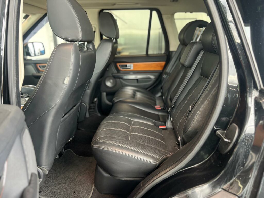 LAND-ROVER Range rover sport 3.0d HSE