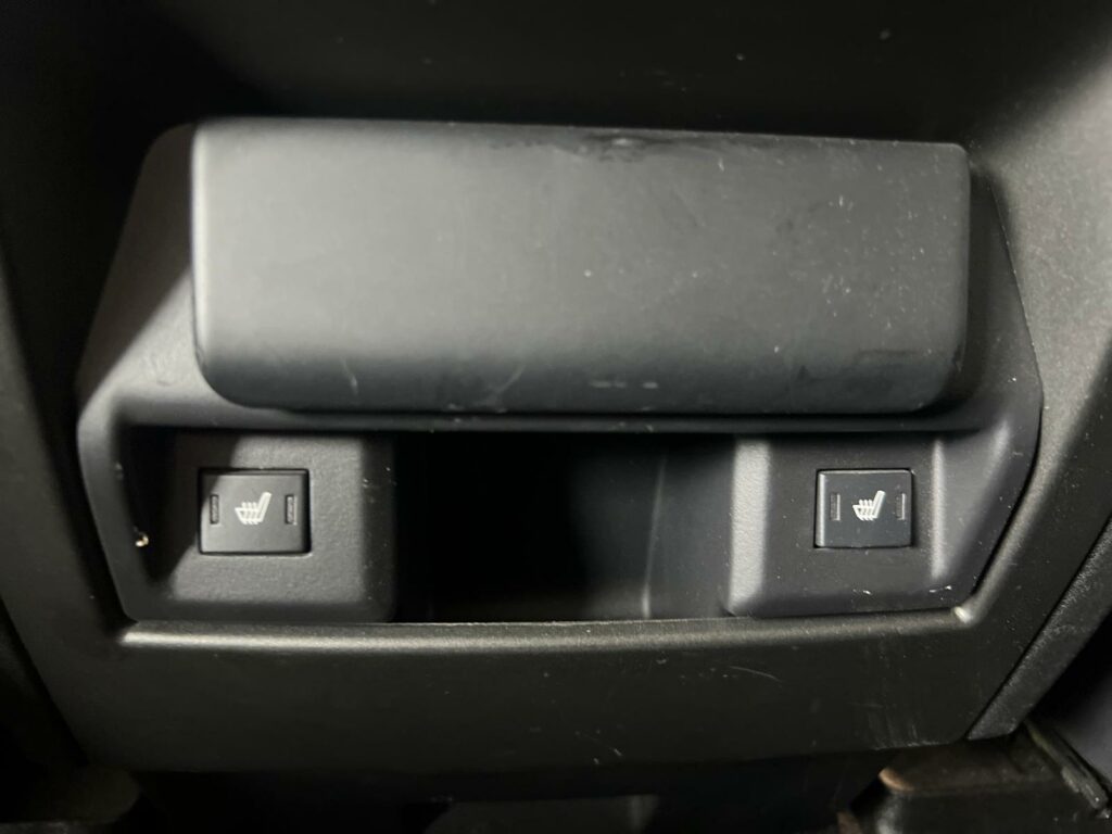 LAND-ROVER Range rover sport 3.0d HSE