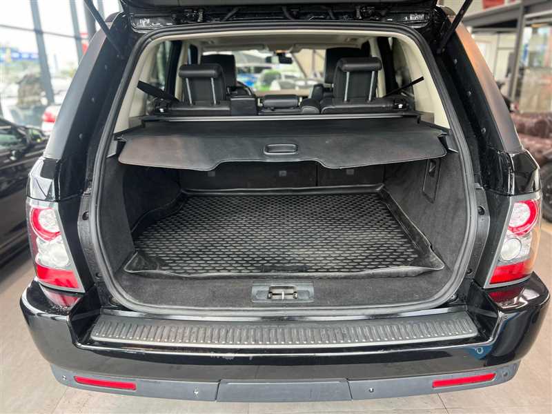 LAND-ROVER Range rover sport 3.0d HSE