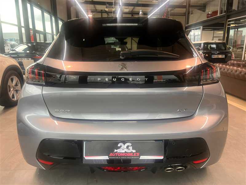 PEUGEOT 208 GT 130 EAT8
