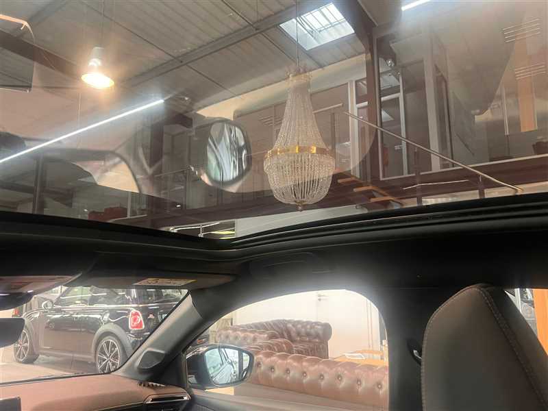 PEUGEOT 208 GT 130 EAT8