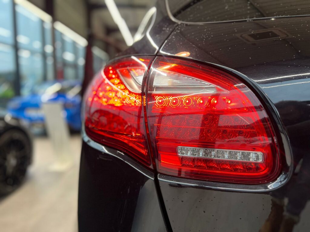 Porsche CAYENNE S V8 JA TURBO 400CV 1ère Main