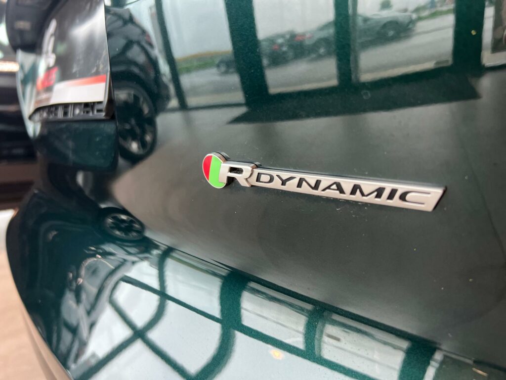 JAGUAR F-TYPE CABRIOLET 2.0T 300 R-DYNAMIC