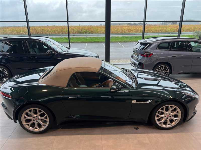 JAGUAR F-TYPE CABRIOLET 2.0T 300 R-DYNAMIC