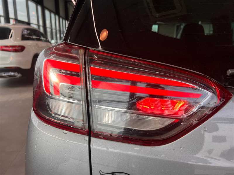 OPEL CROSSLAND X Edition 120 ANS