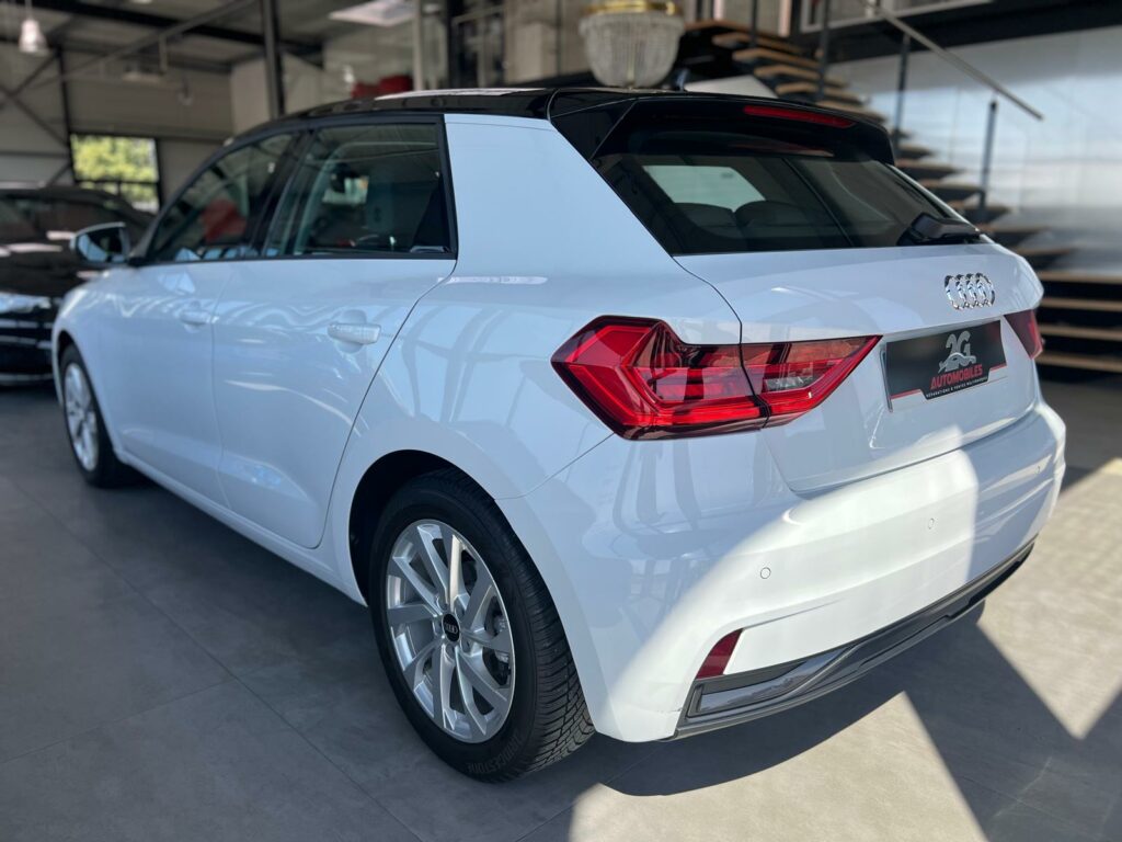 Audi A1 SPORTBACK 30 TFSI S TRONIC