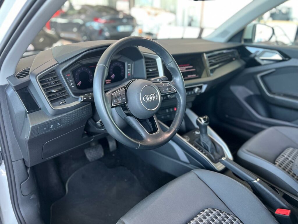 Audi A1 SPORTBACK 30 TFSI S TRONIC