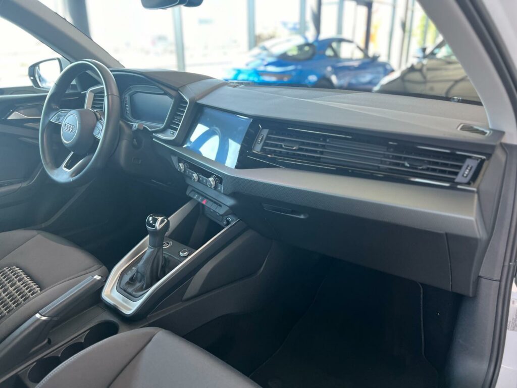 Audi A1 SPORTBACK 30 TFSI S TRONIC