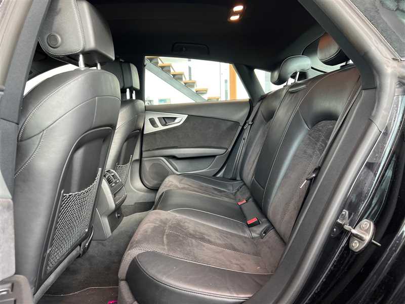 Audi A7 QUATTRO 3.0 V6 TDI S-Line