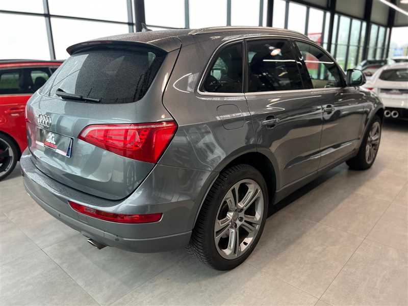 Audi Q5 3.0 TDI QUATTRO S-LINE