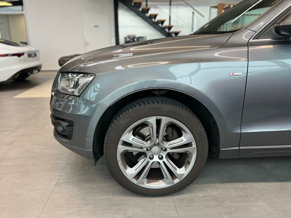 Audi Q5 3.0 TDI QUATTRO S-LINE