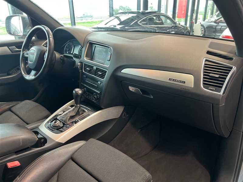 Audi Q5 3.0 TDI QUATTRO S-LINE