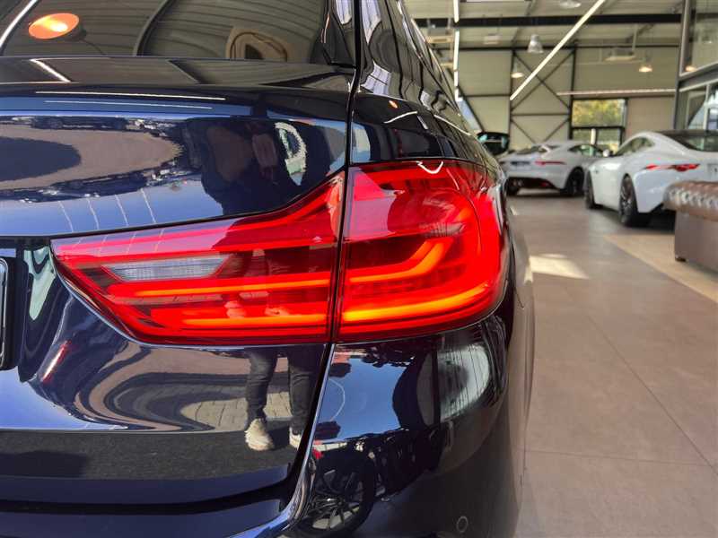 BMW 530D XDrive M-SPORT TOURING