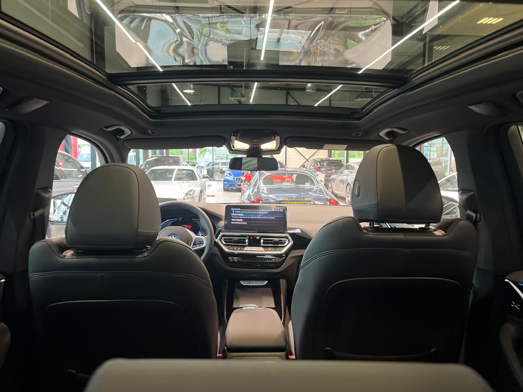 BMW IX3e M SPORT X-drive Full équipements *NEUF*