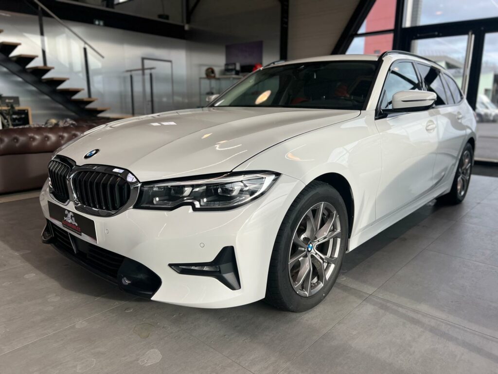 BMW Serie 3 Touring G21 320dA xDrive 190 Sport Line
