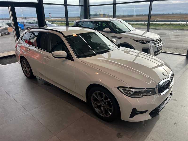 BMW Serie 3 Touring G21 320dA xDrive 190 Sport Line