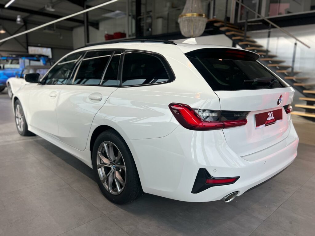 BMW Serie 3 Touring G21 320dA xDrive 190 Sport Line
