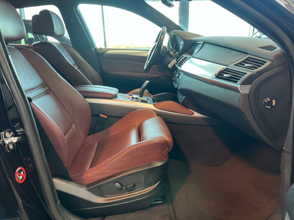 BMW X6 (E71) 35dA 3.0 xDrive 286 Exclusive Individual