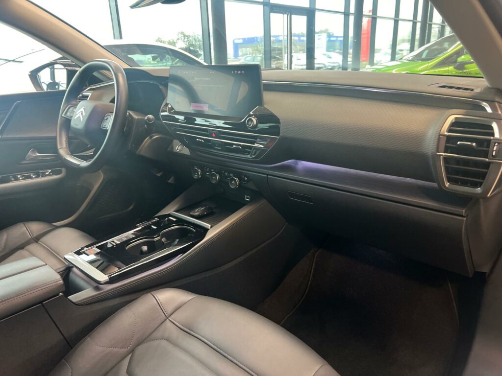 CITROEN C5 X 130 EAT8 PLUS