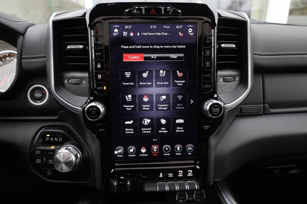 DODGE RAM 5.7 LARAMIE