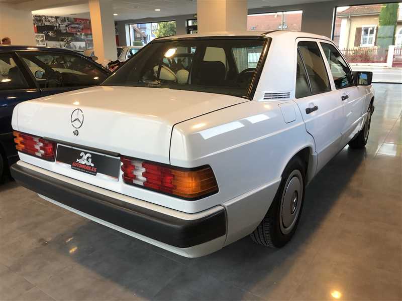 Mercedes-Benz 190e BERLINE W201