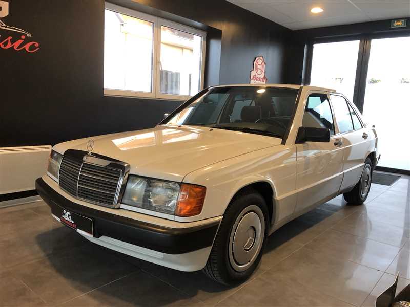 Mercedes-Benz 190e BERLINE W201