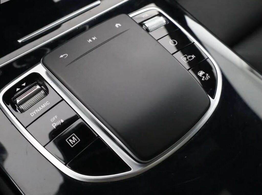 Mercedes-Benz GLC Coupé 300DE AMG LINE 4MATIC Rechargeable