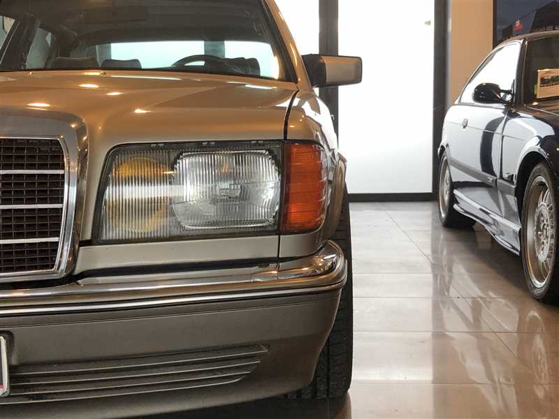 MERCEDES CLASSE S 300 SE W126