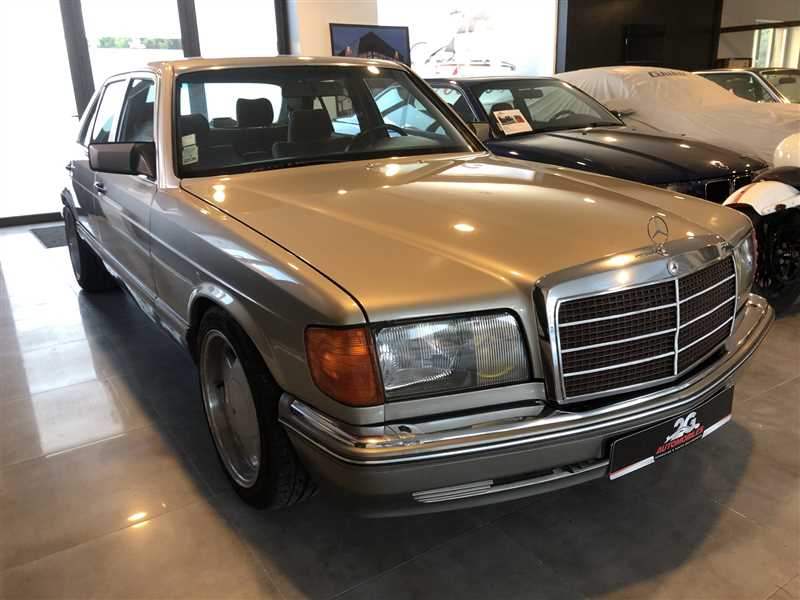 MERCEDES CLASSE S 300 SE W126