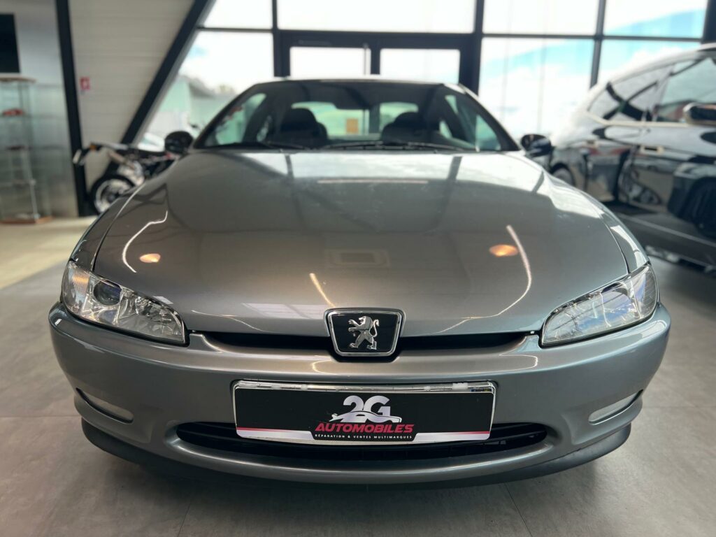PEUGEOT 406 Coupé 2.2 HDI Pininfarina