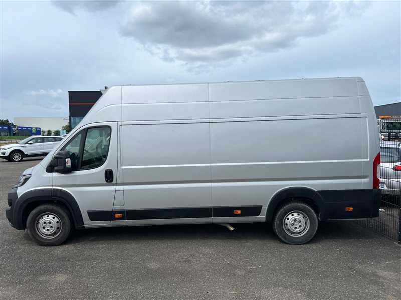 PEUGEOT BOXER 2.2 hdi L4H3 165cv asphalt