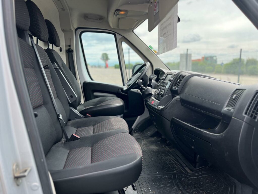 PEUGEOT BOXER 2.2 hdi L4H3 165cv asphalt