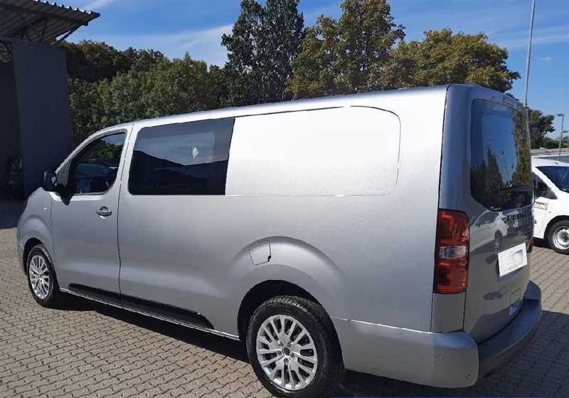 PEUGEOT EXPERT III 2.0 BlueHDI 145 LONG