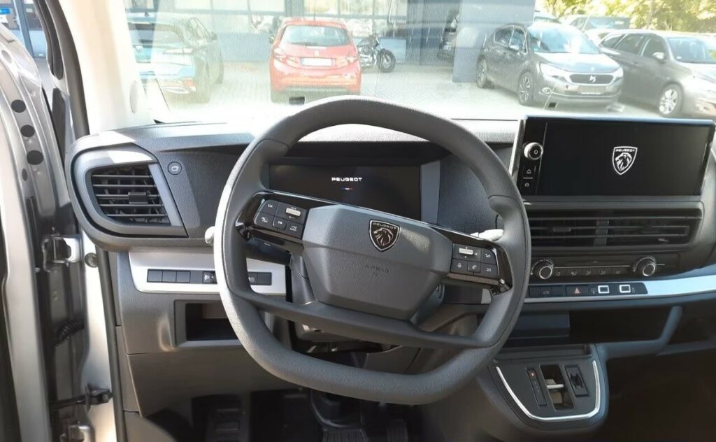 PEUGEOT EXPERT III 2.0 BlueHDI 145 LONG