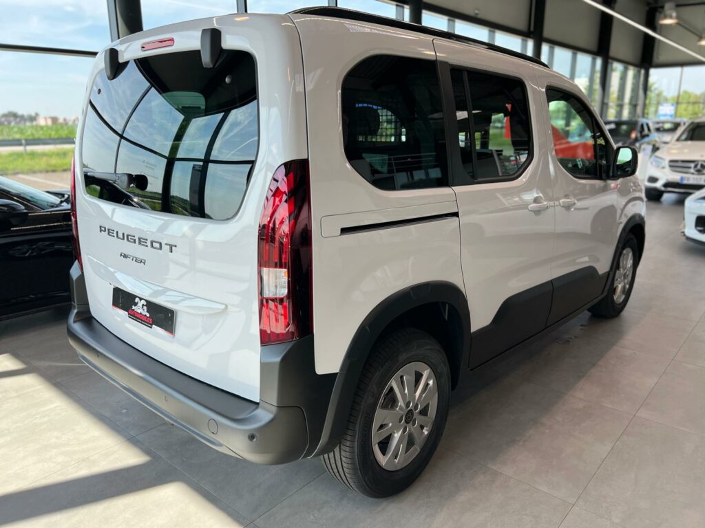 PEUGEOT RIFTER ALLURE 1.5 BLUE HDI 130 * NEUF *
