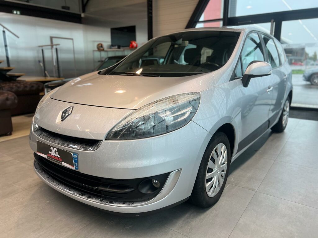 RENAULT GRAND SCENIC III 1.5dCi 110