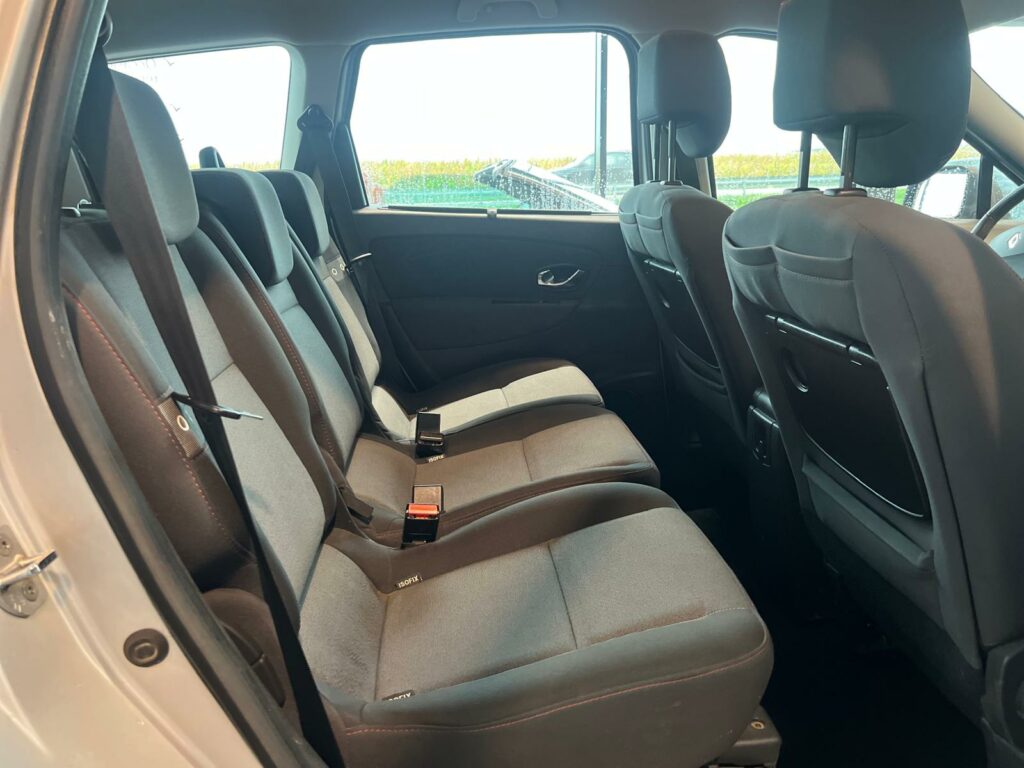 RENAULT GRAND SCENIC III 1.5dCi 110