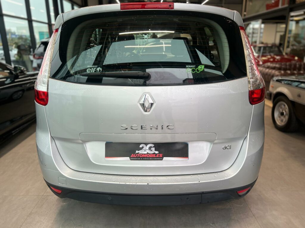RENAULT GRAND SCENIC III 1.5dCi 110
