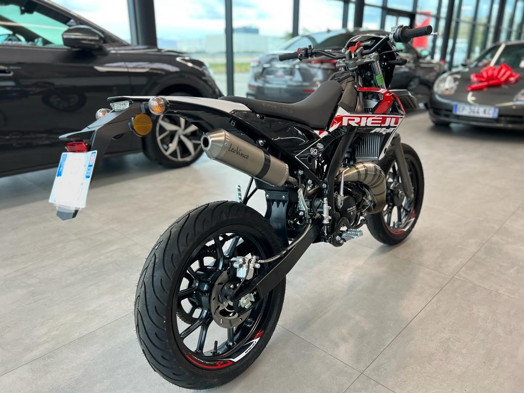 RIEJU SUPERMOTARD mrt52 50 cm3 KIT LEOVINCE * NEUF *