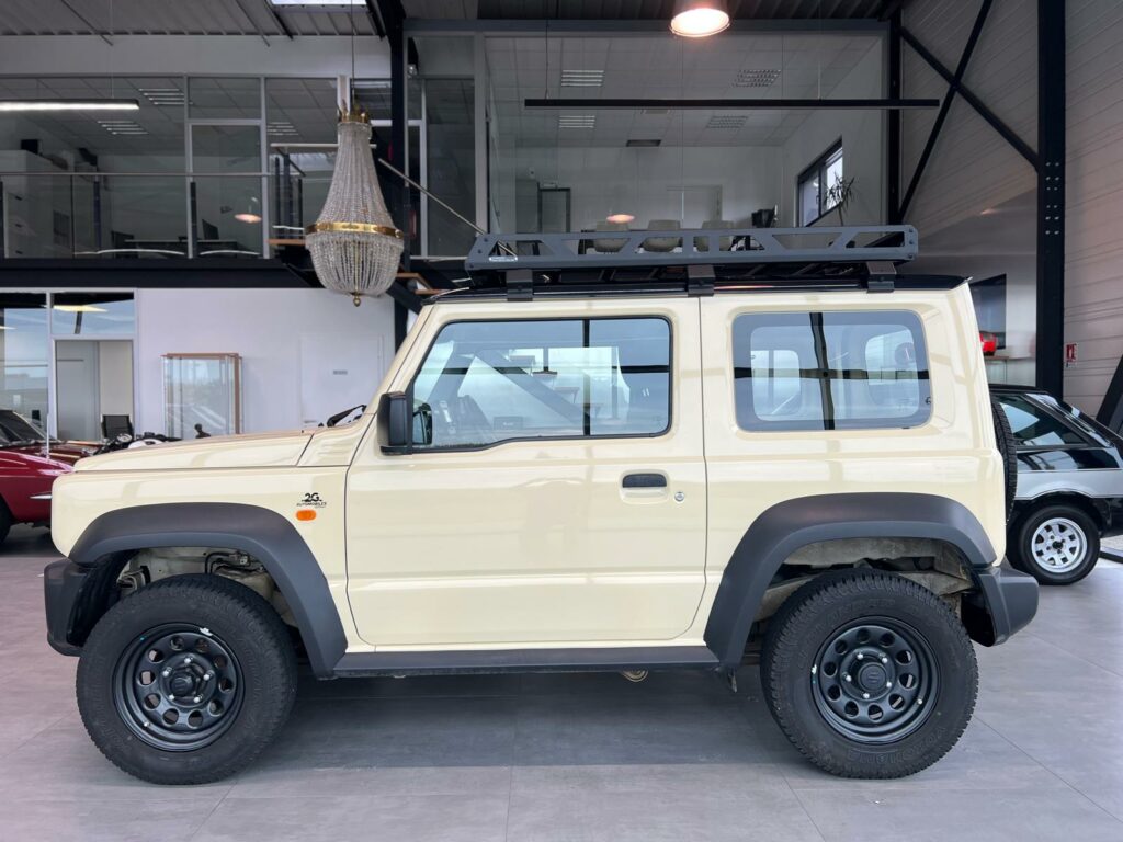 SUZUKI JIMMY II 1.5 VVT 102 PRIVILEGE