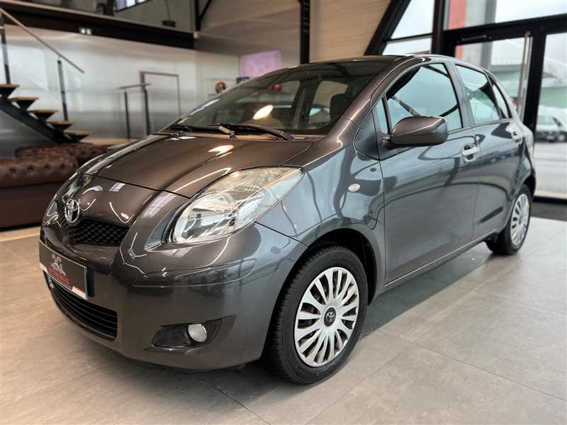 TOYOTA YARIS II VVTI 101